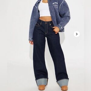 Women's Dark Blue Wash Cuffed High Waisted Jeans Wide Leg Size 11 Tall EUC NWOT